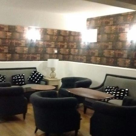 Huntly Arms Hotel أبوين المظهر الخارجي الصورة