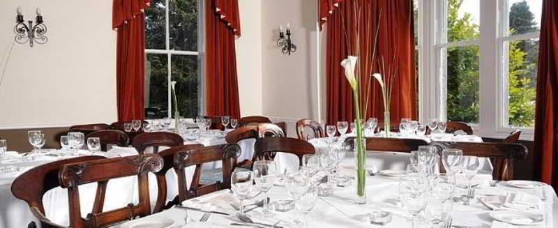 Huntly Arms Hotel أبوين المظهر الخارجي الصورة