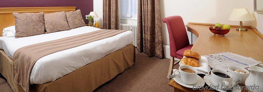 Huntly Arms Hotel أبوين المظهر الخارجي الصورة